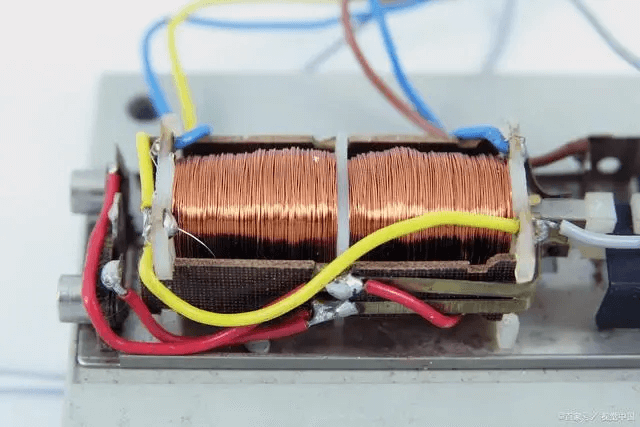 直流電和交流電區(qū)別-陜西茂禎電力工程有限公司